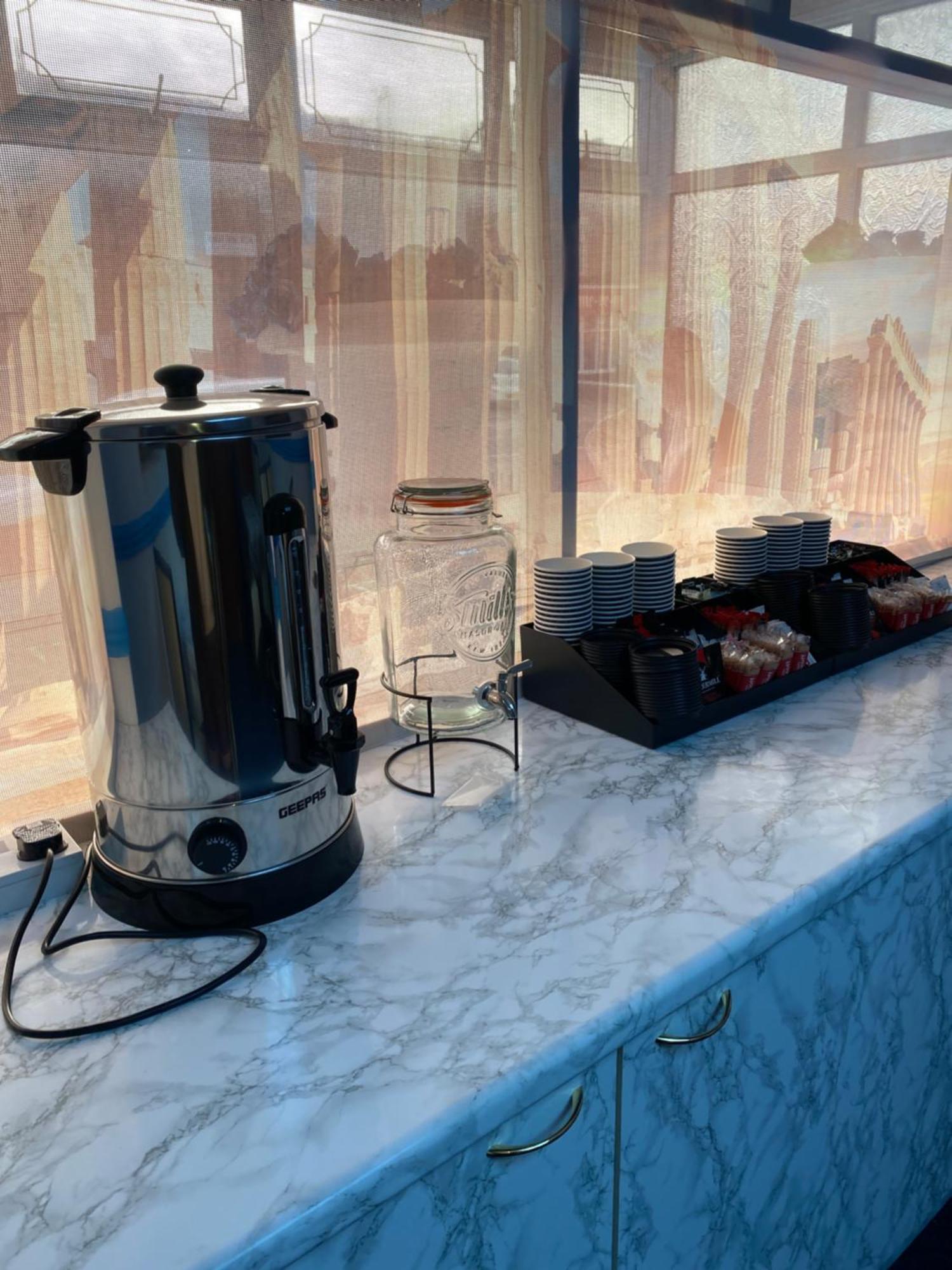 The New Athena Hotel 黑潭 外观 照片